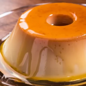 O segredo do pudim perfeito: a calda no ponto certo
